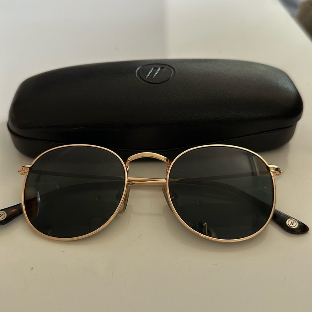 Circular aviator Blenders sunglasses - polarized